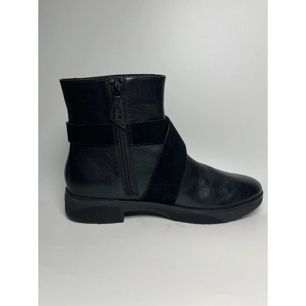FitFlop Womens Black Leather Buckle Ankle Boots Side Zip Size 9 US